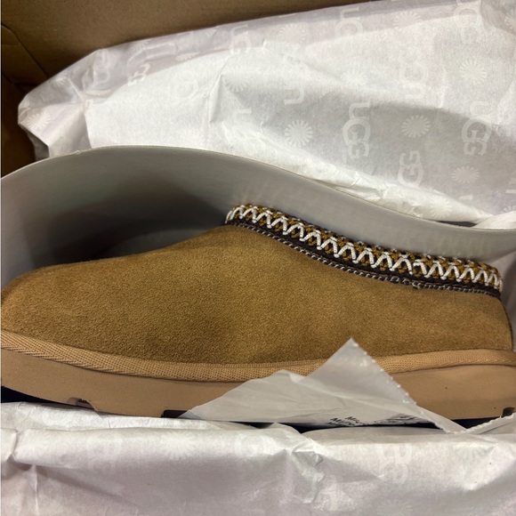 Kids UGG Tasman II - Black or Chestnut - Picture 5 of 6